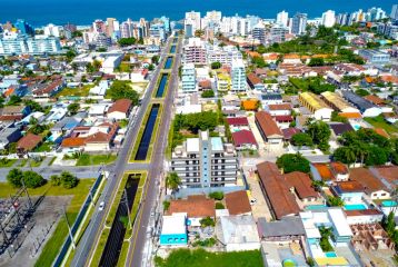 Amplo Terreno com Casa – 500m do Mar em Caiobá  - Ref.: 630